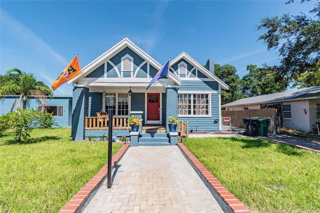 310 Paris Street - Photo 1