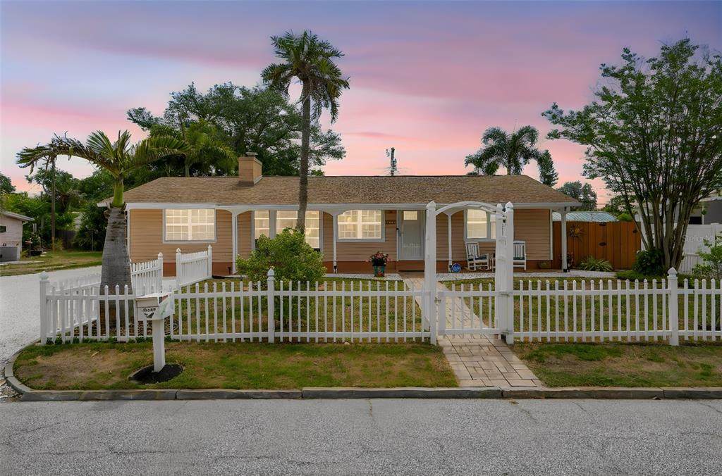 2648 46TH Street - Photo 1