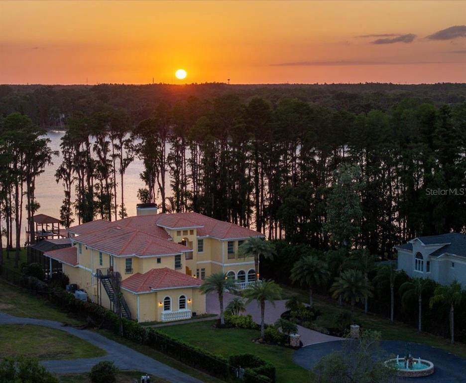 18258 Wayne Road - Photo 1