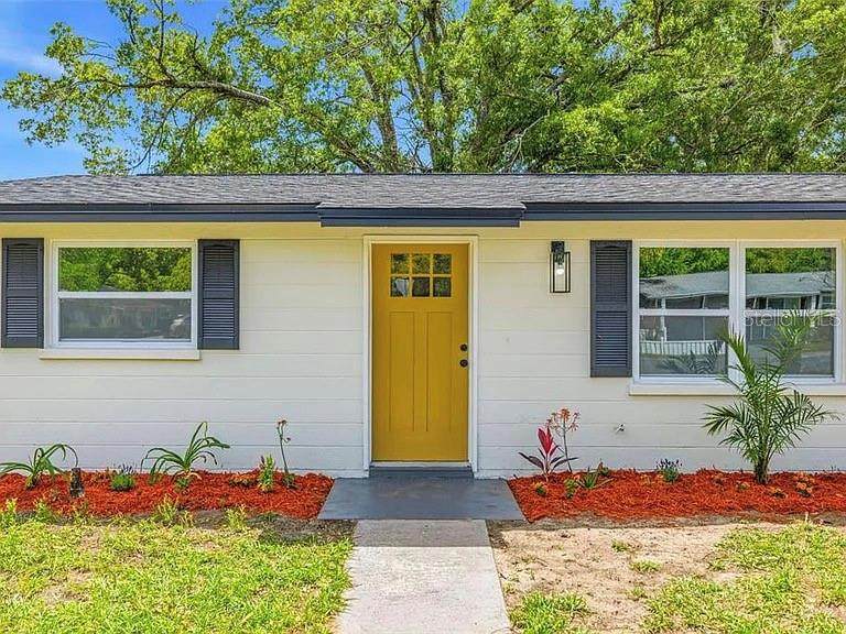 39252 Heights Avenue - Photo 1