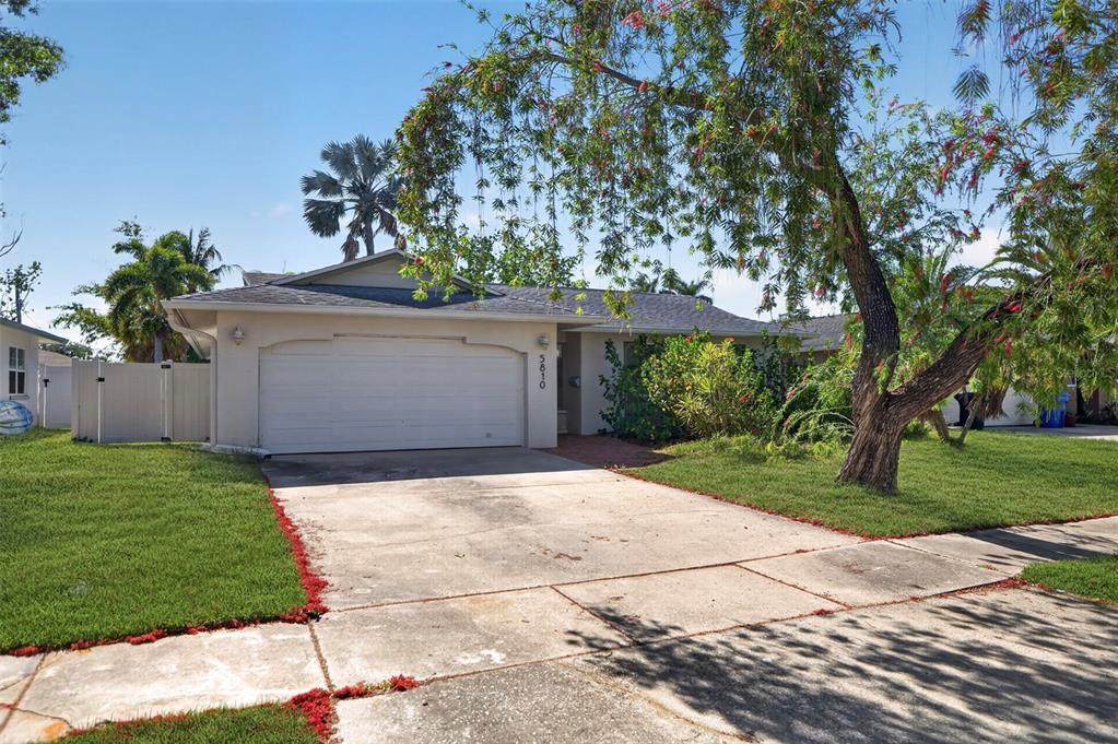 5810 Venetian Boulevard - Photo 1