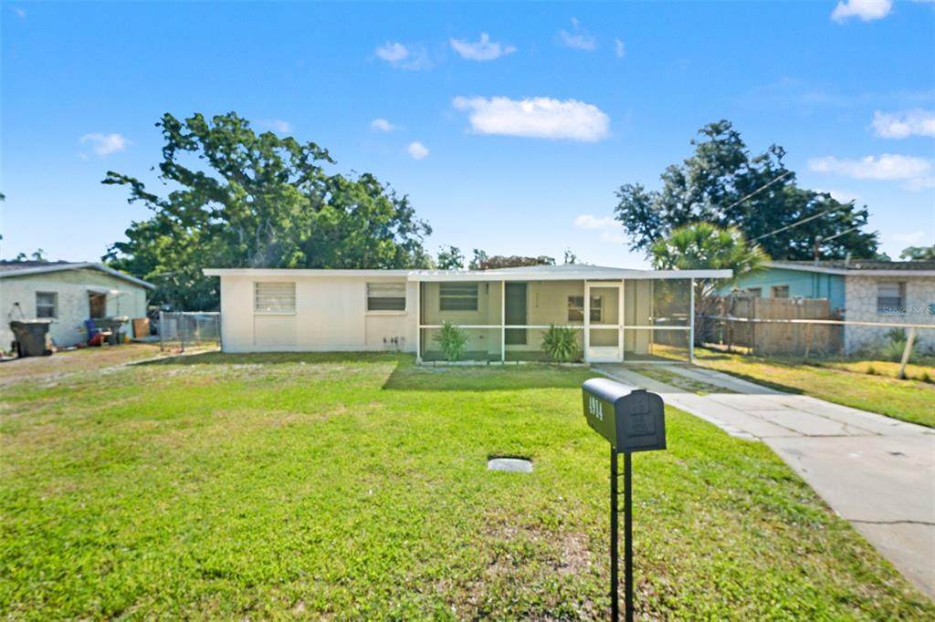 4914 82ND Street - Photo 1
