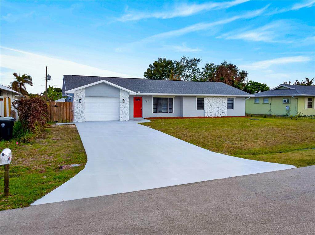 214 Duval Avenue - Photo 1