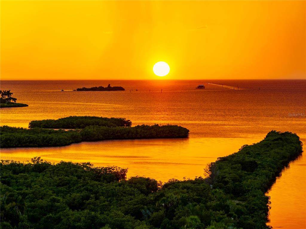 https://bt-photos.global.ssl.fastly.net/mfr/orig_boomver_1_TB8504020-2.jpg
