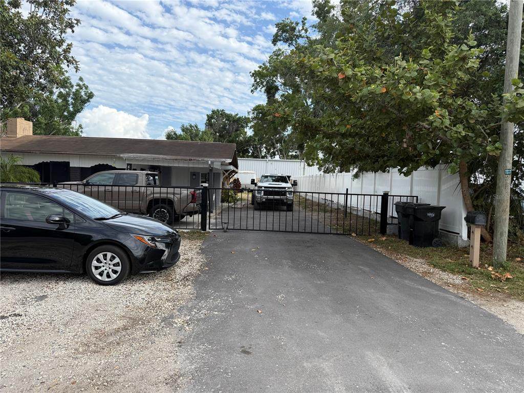 4106 South Avenue - Photo 1