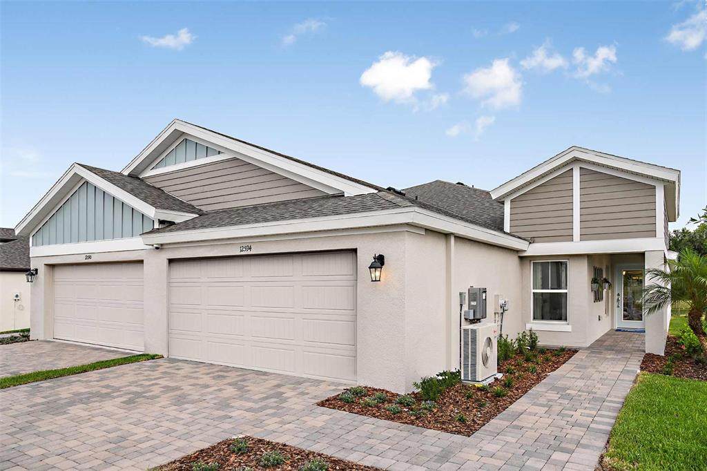 12581 Oak  Hill Way - Photo 1
