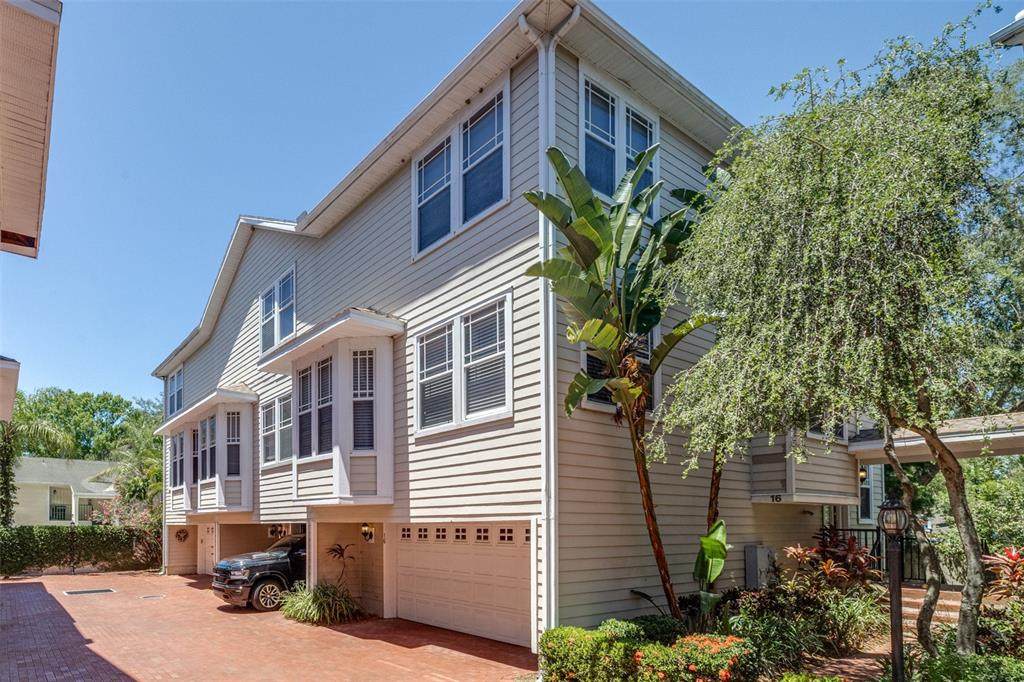 3315 De Leon Street - Photo 1