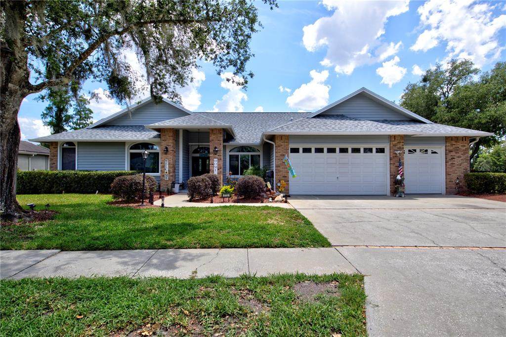 5725 Wedgefield Drive - Photo 1