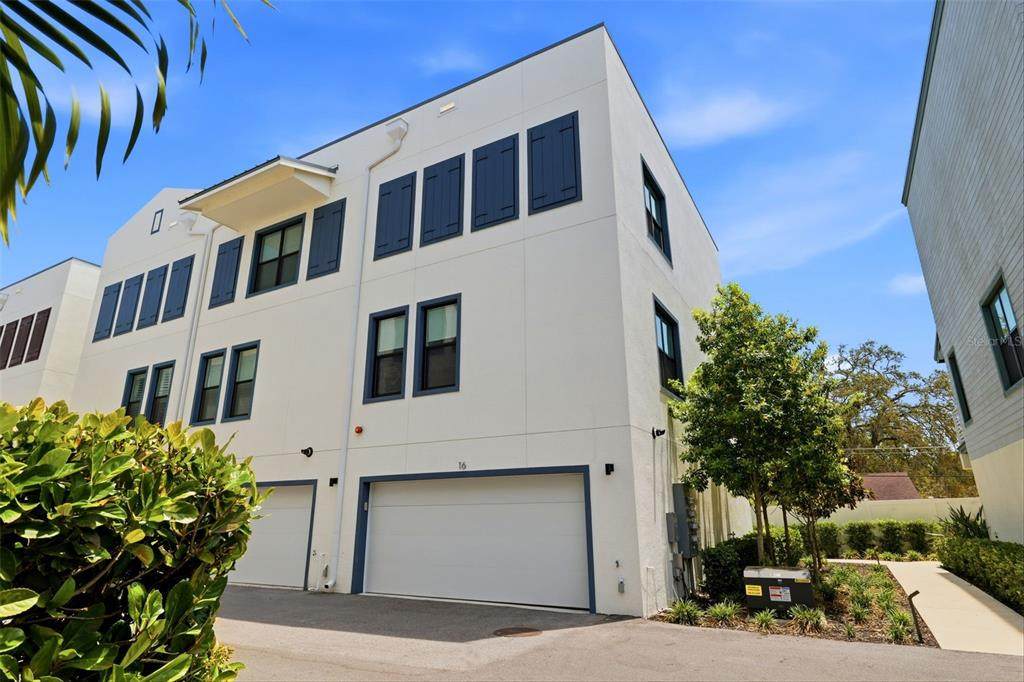 946 Highland Avenue - Photo 1