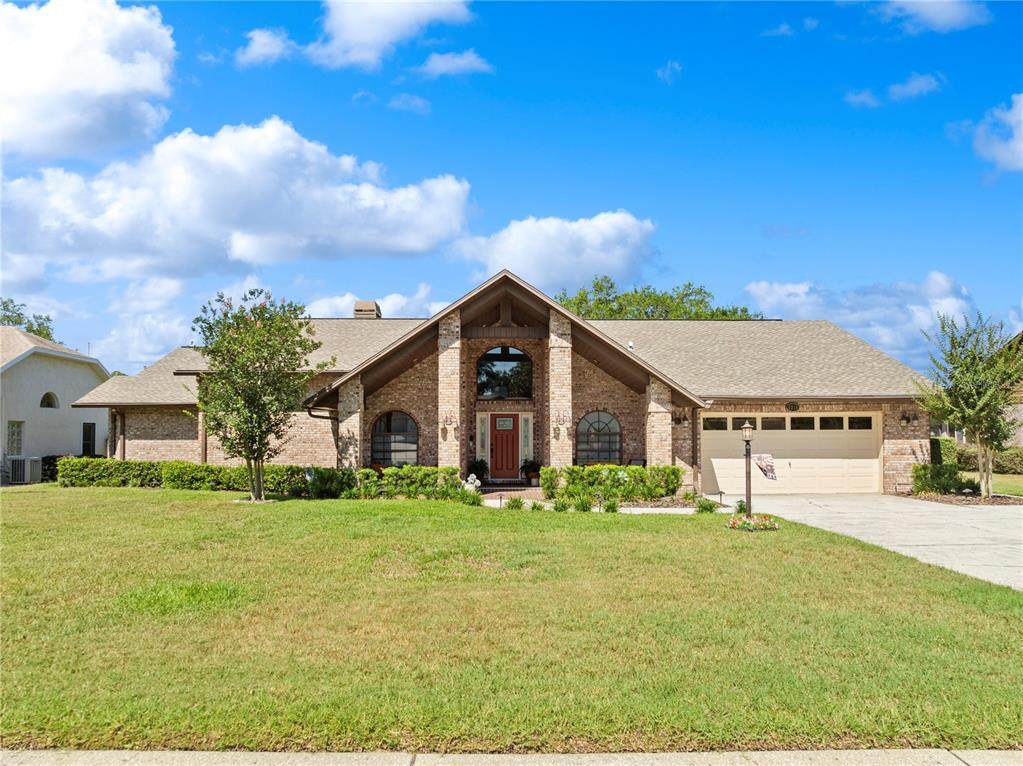 6219 Huntington Drive - Photo 1
