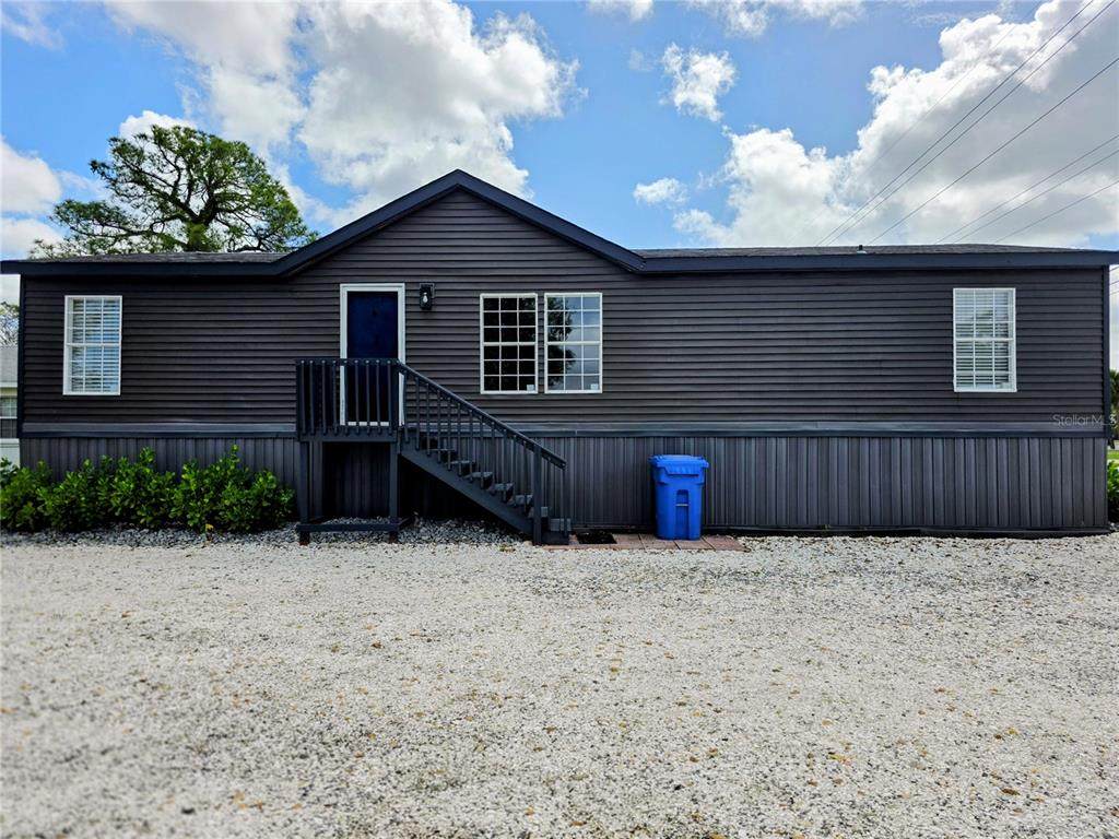 205 Shell Point Road - Photo 1