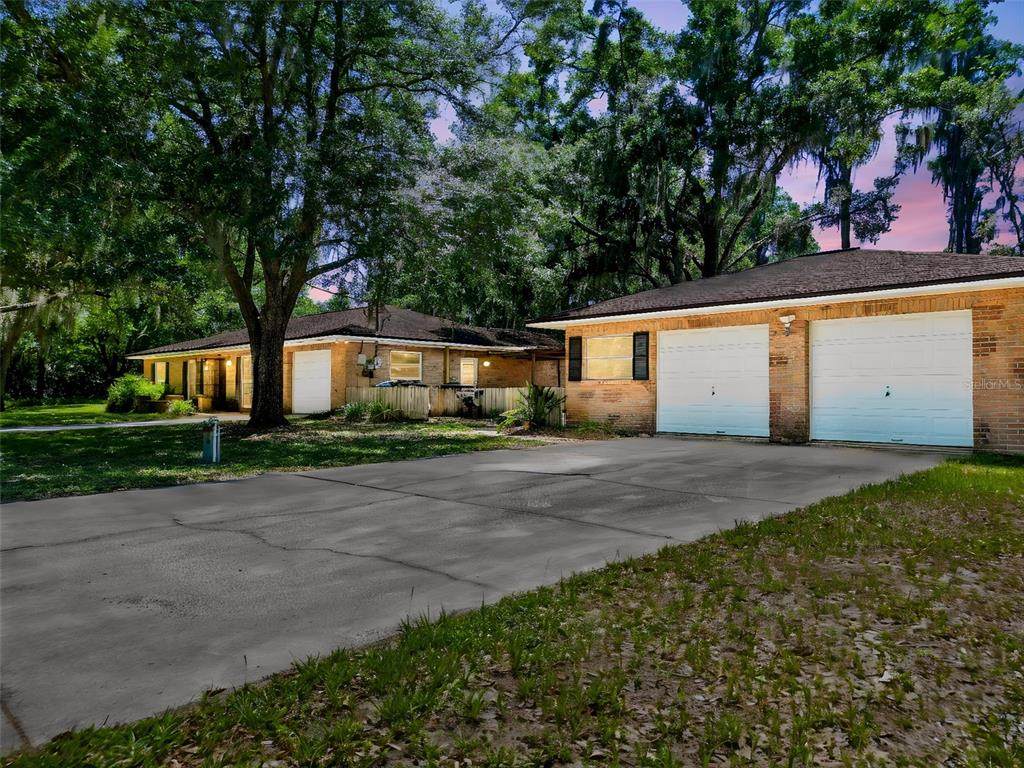 18202 Oakdale Rd - Photo 1