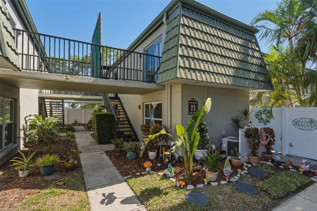 1799 Highland Avenue - Photo 1