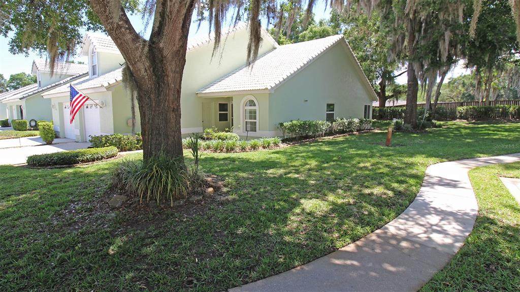 704 Moray Drive - Photo 1