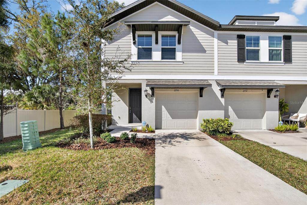 2710 Scarlet Bay Place - Photo 1