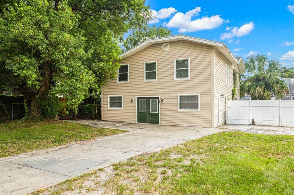 305 Hanna Avenue - Photo 1