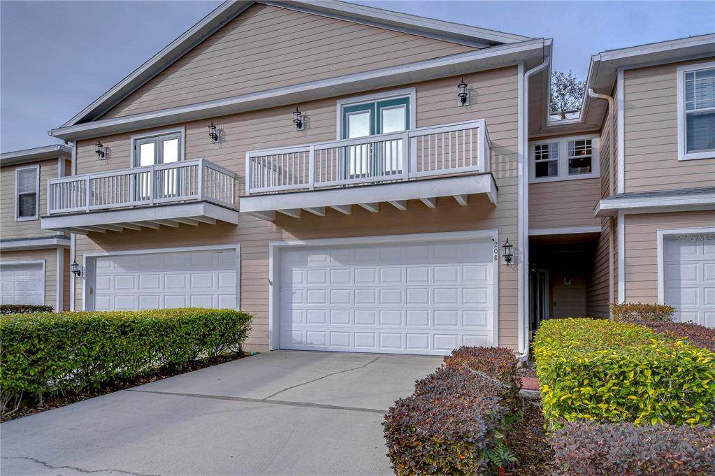 208 Elm View Court - Photo 1