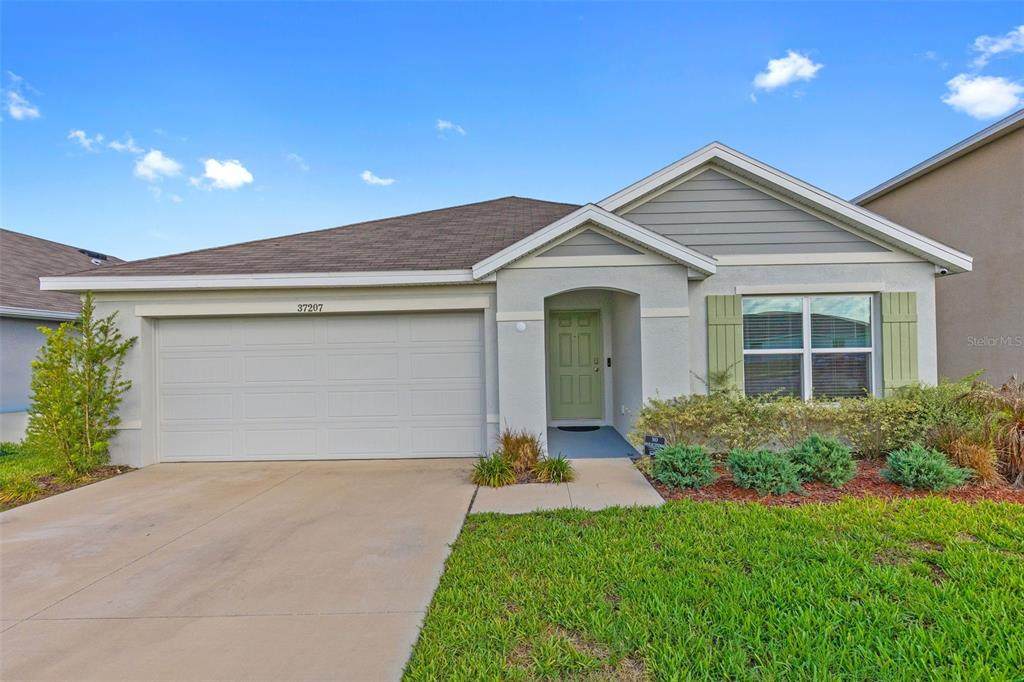 37207 Sharks Eye Lane - Photo 1