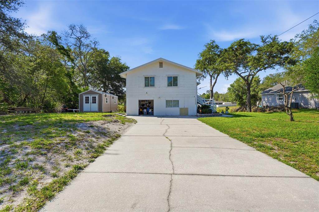 10226 Lynnhaven Road - Photo 1