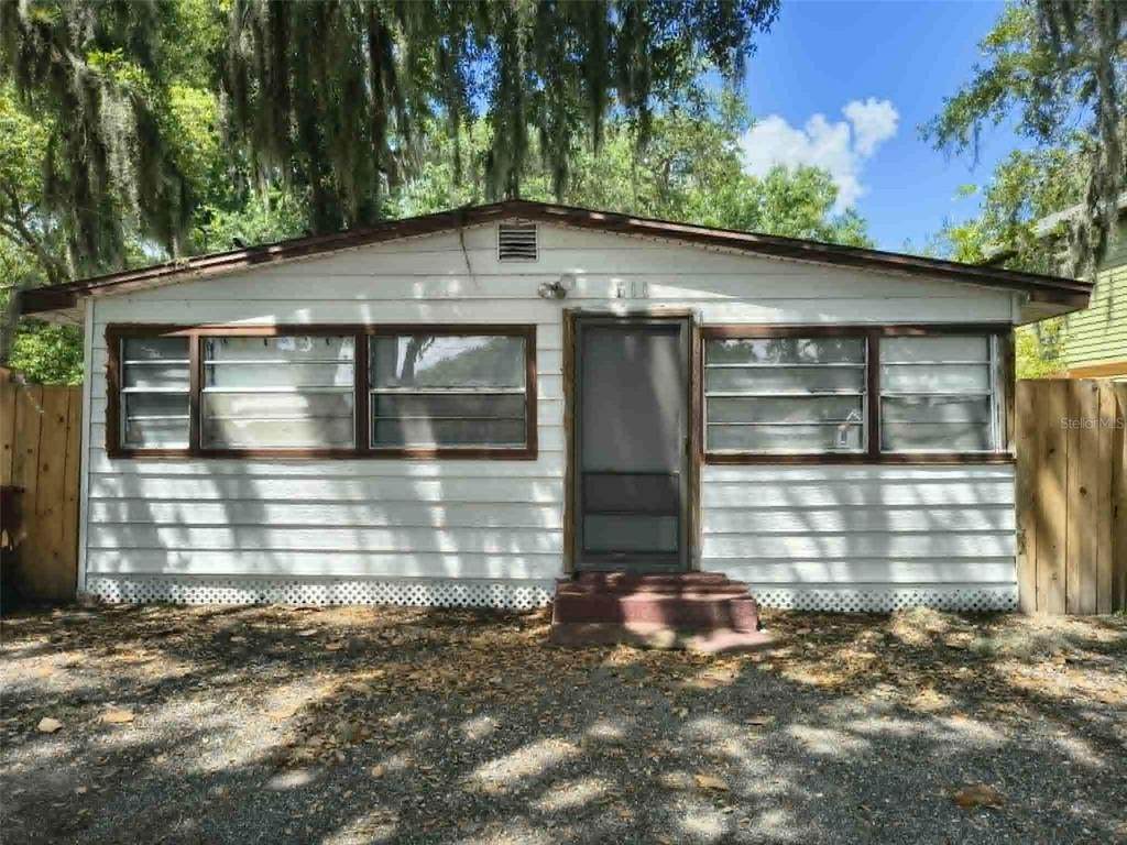 611 Short Street - Photo 1