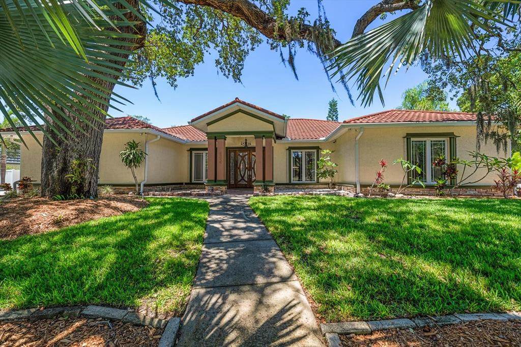 2400 Sherwood Lane - Photo 1