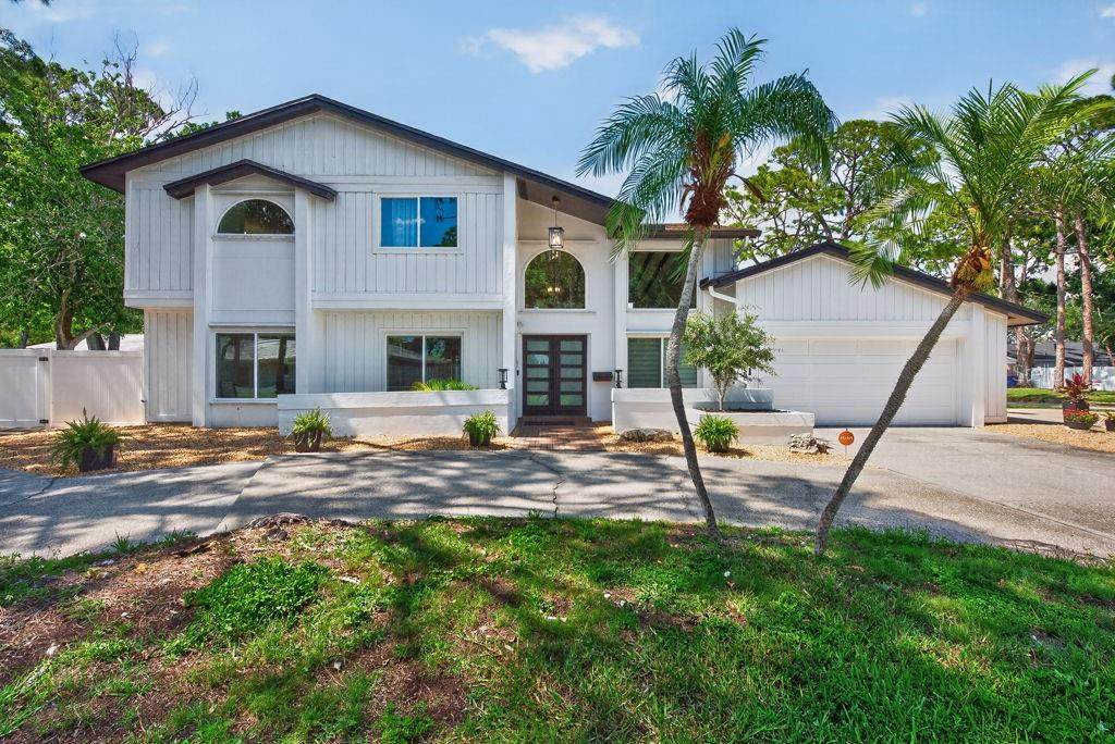 1461 87TH Avenue - Photo 1