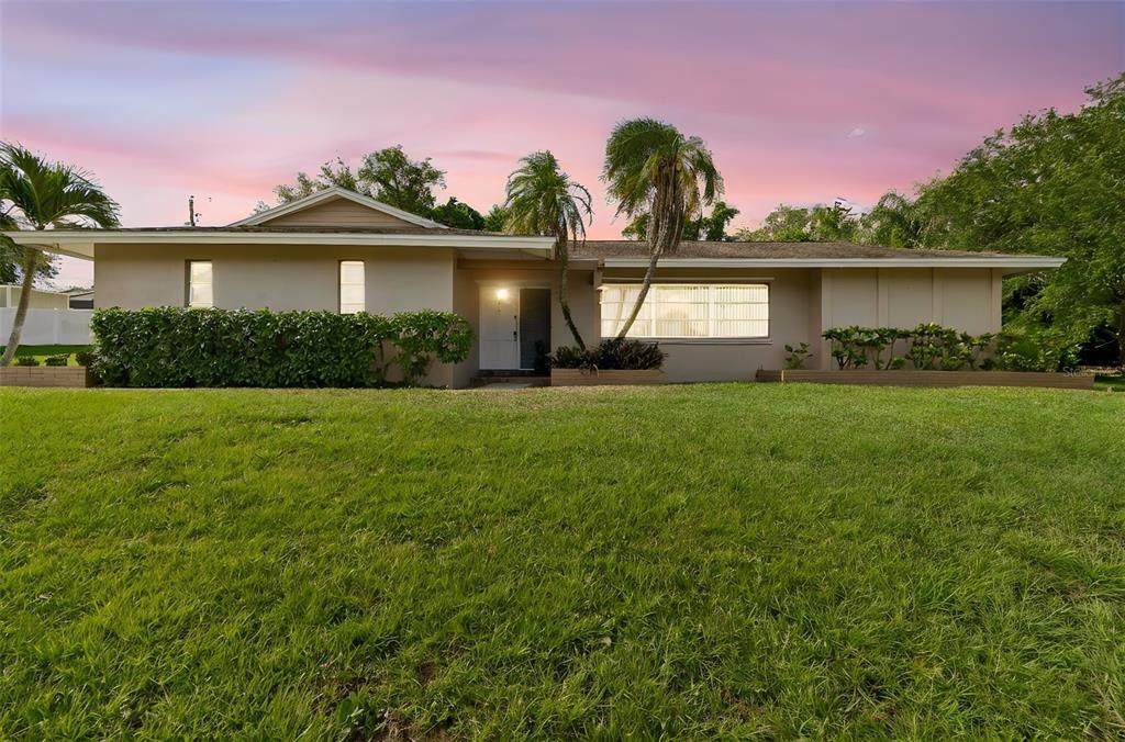 1251 Holiday Drive - Photo 1