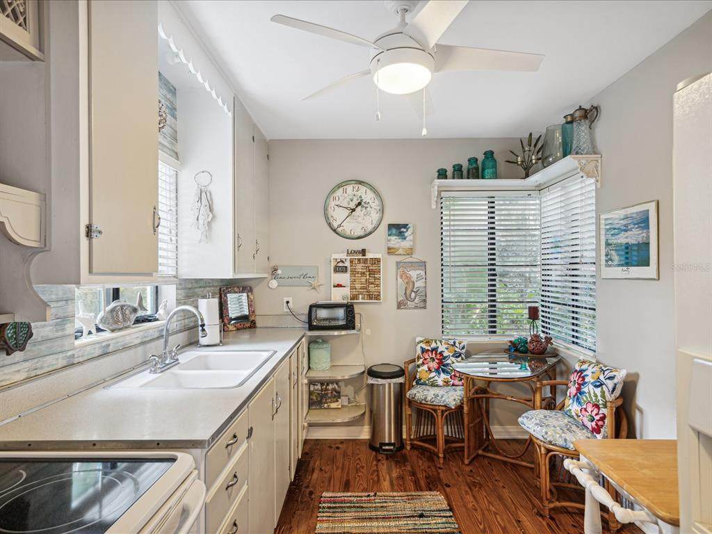 https://bt-photos.global.ssl.fastly.net/mfr/orig_boomver_1_TB8511365-2.jpg
