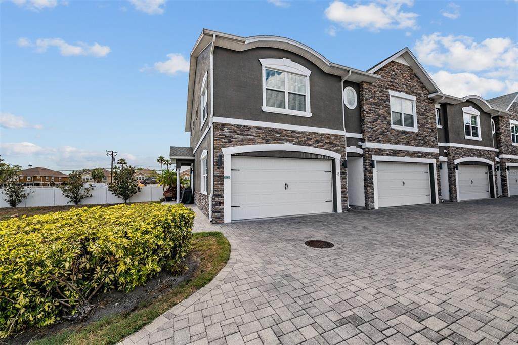 6921 Interbay Boulevard - Photo 1