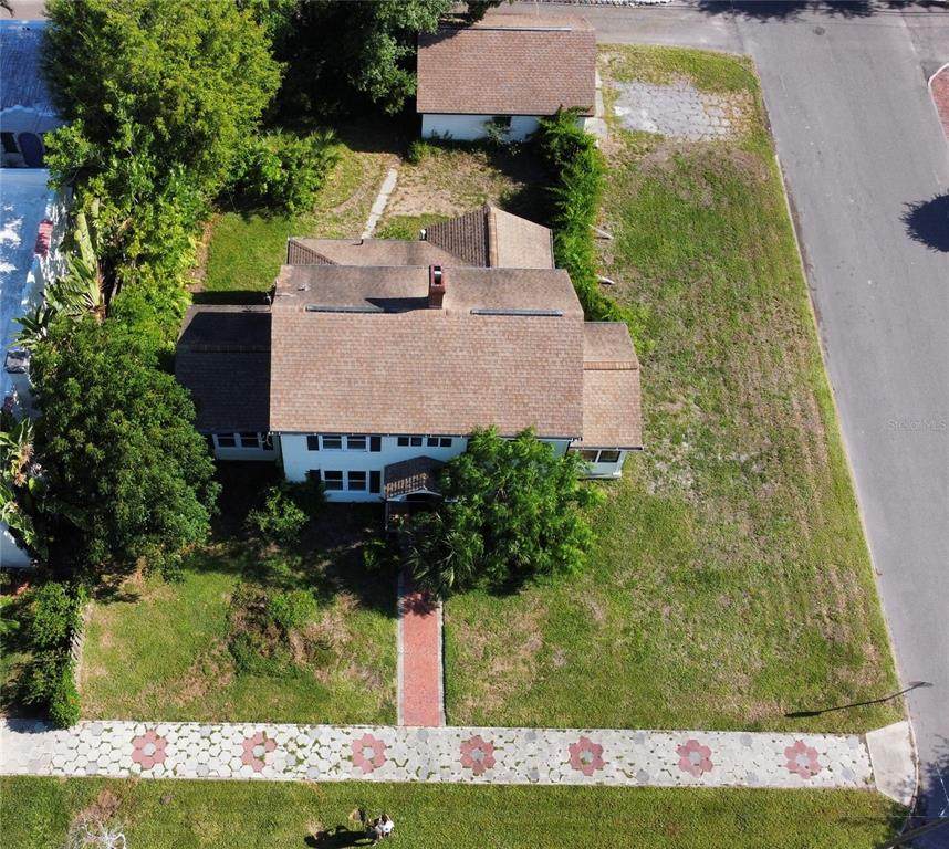 255 19TH Avenue - Photo 1