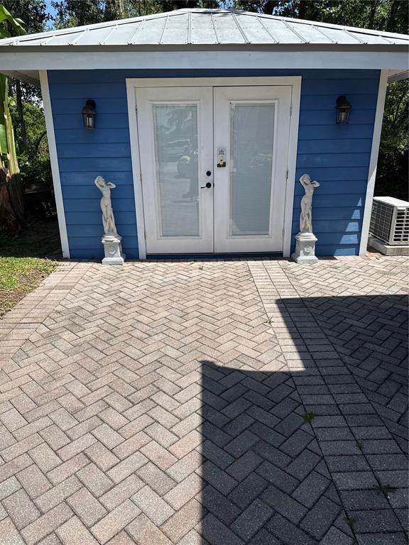 6837 Amanda Vista Circle - Photo 1