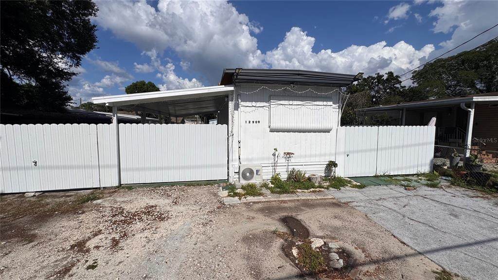 12909 Four Oaks Road - Photo 1