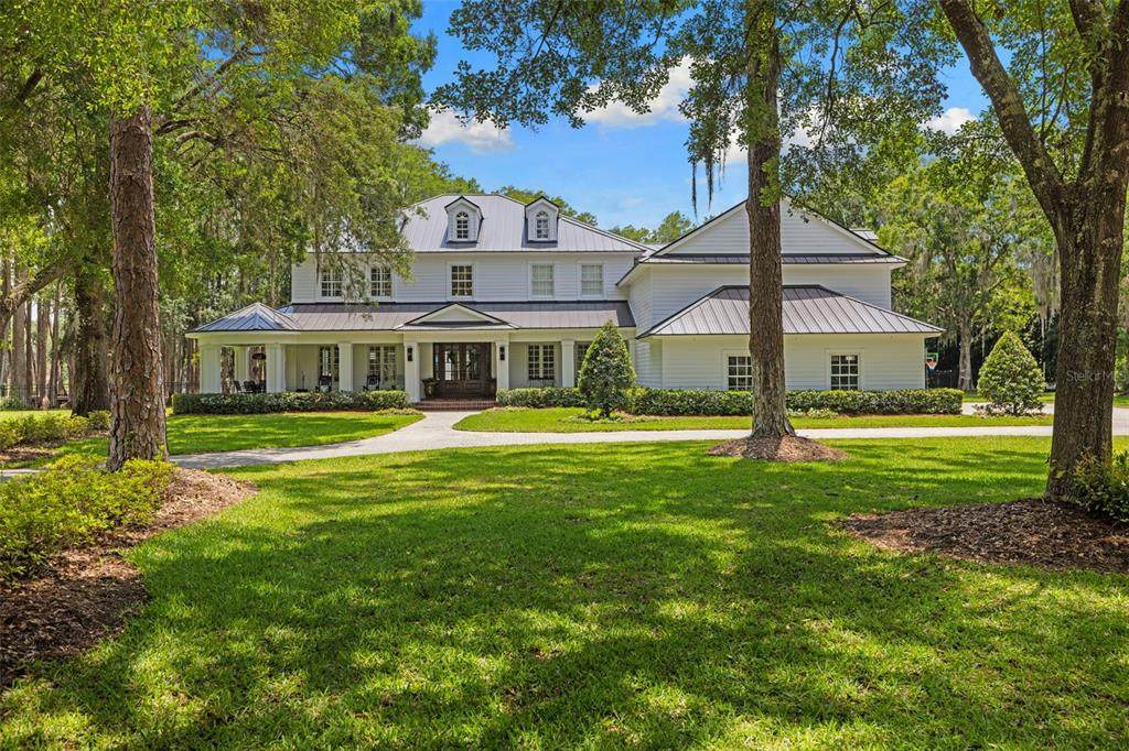 18562 Council Crest Drive - Photo 1