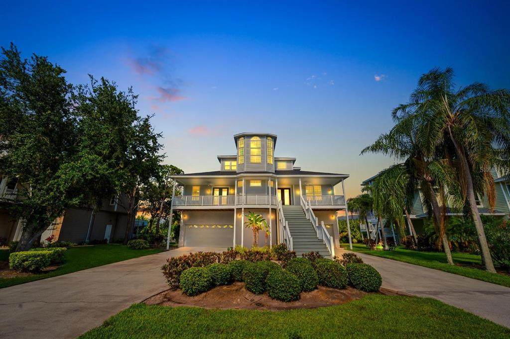 921 Point Seaside Drive - Photo 1