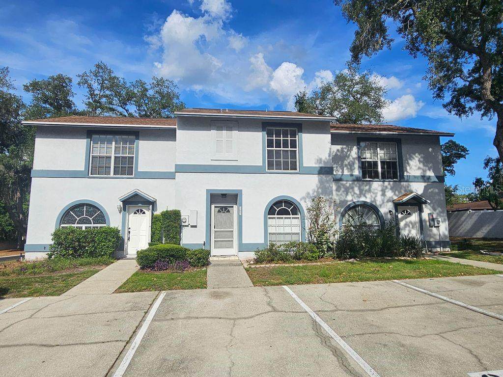 601 Bainbridge Drive - Photo 1