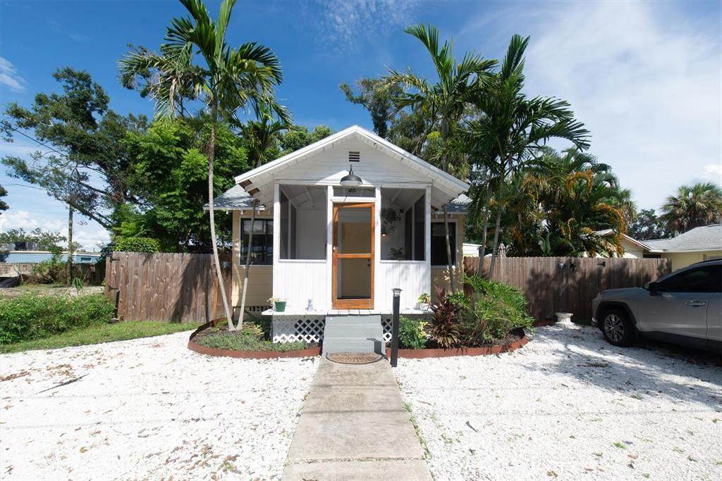1840 51ST Street - Photo 1