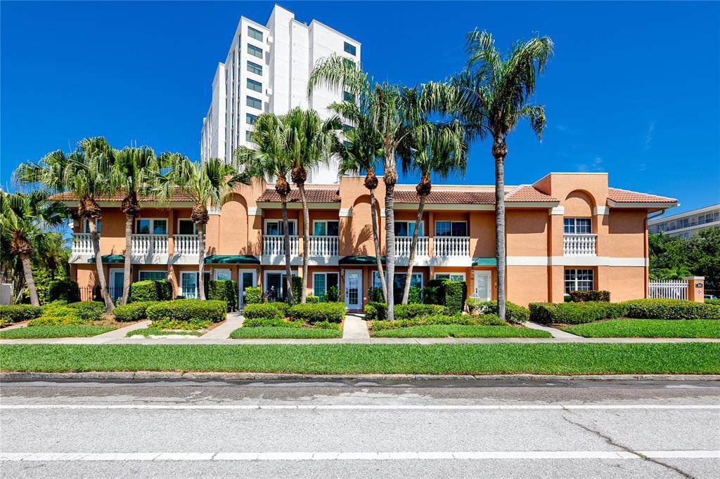920 North Shore Drive - Photo 1