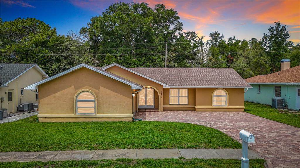 18817 Parade Road - Photo 1
