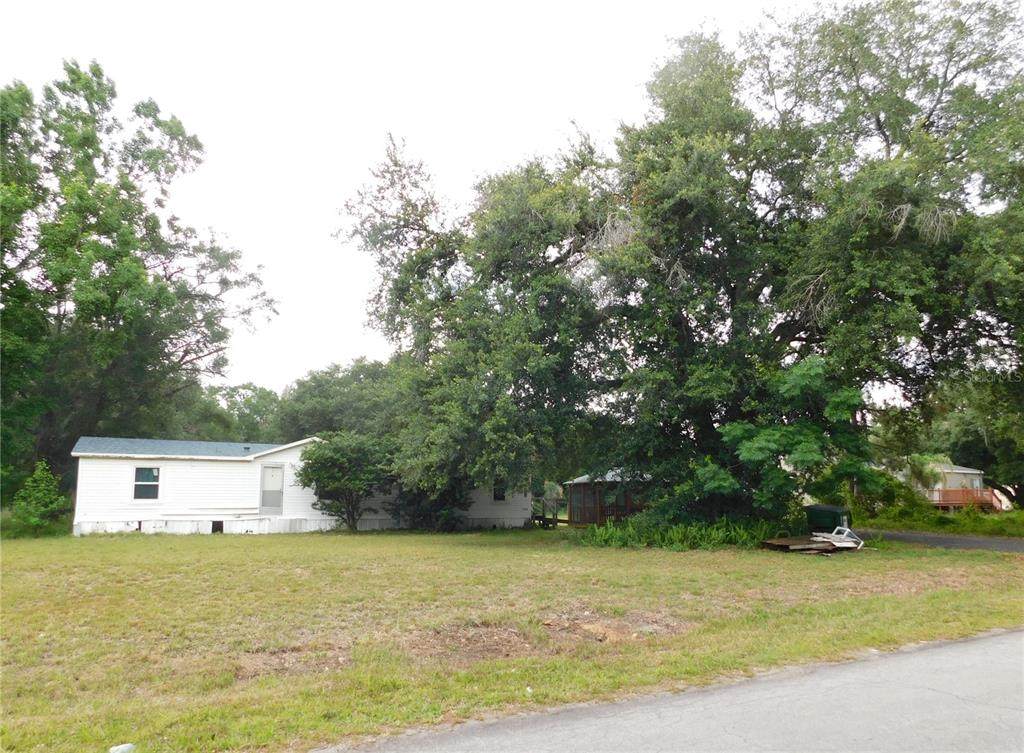 30501 Clearview Drive - Photo 1