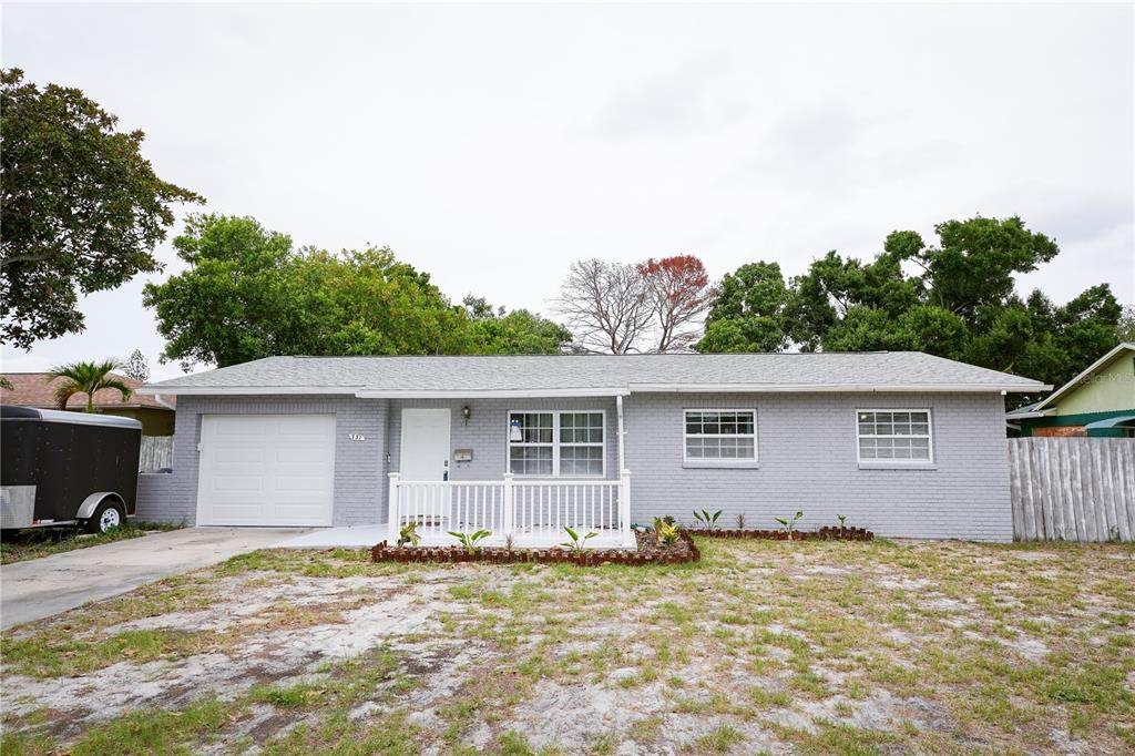 737 52ND Avenue - Photo 1
