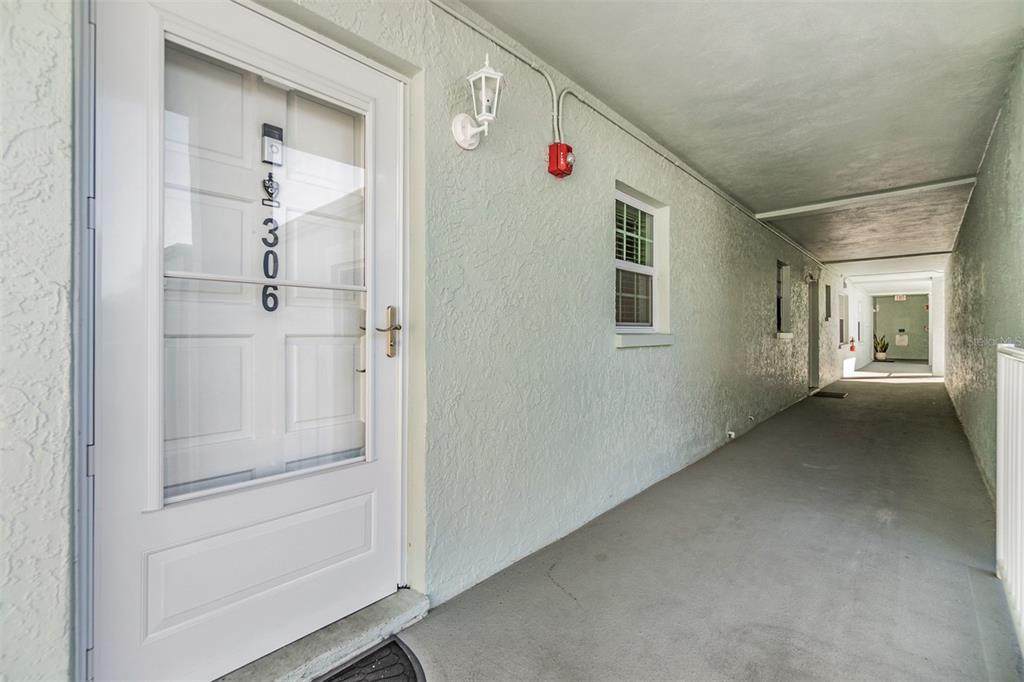 701 Poinsettia Road - Photo 1