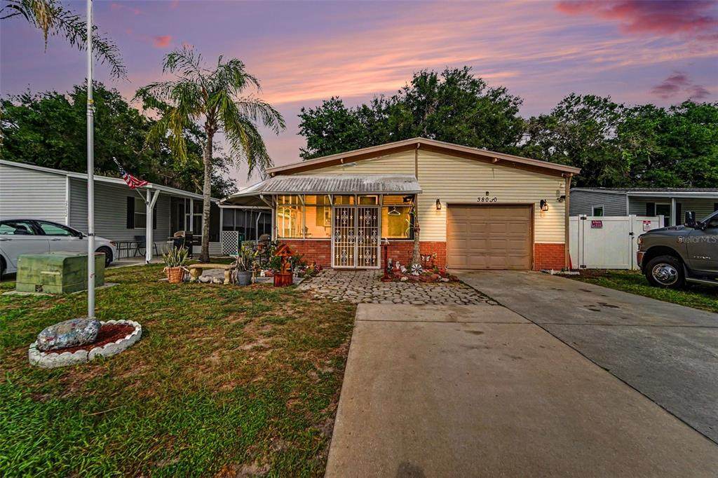 38030 Lawanda Loop - Photo 1
