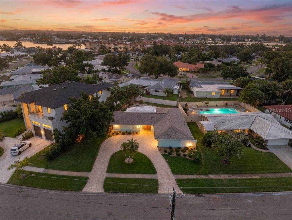 1022 Eden Isle Drive - Photo 1