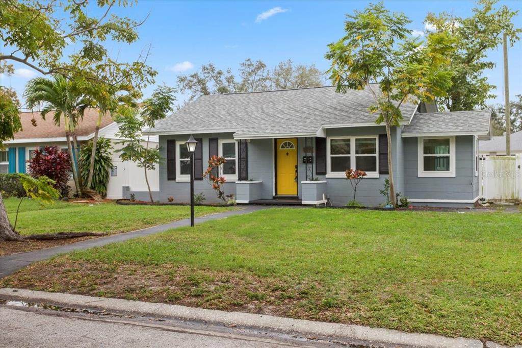 3806 6TH Avenue - Photo 1