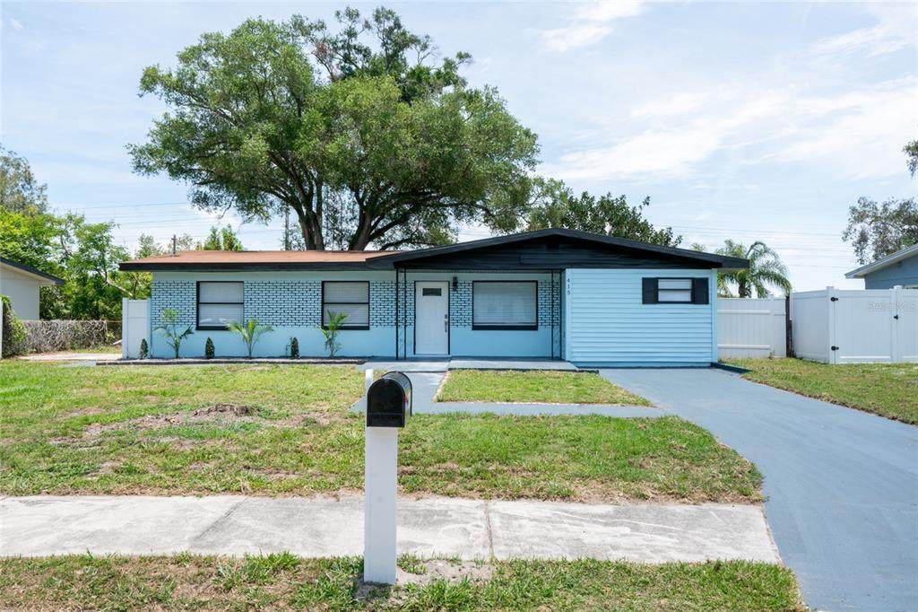 415 Country Club Drive - Photo 1
