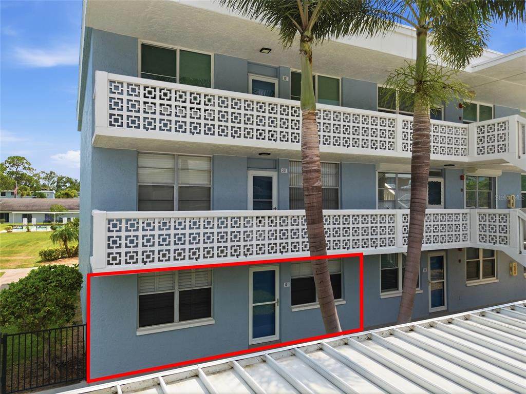 4895 Bay Street - Photo 1