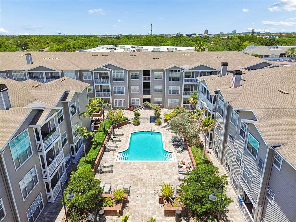 800 Dakota Avenue - Photo 1