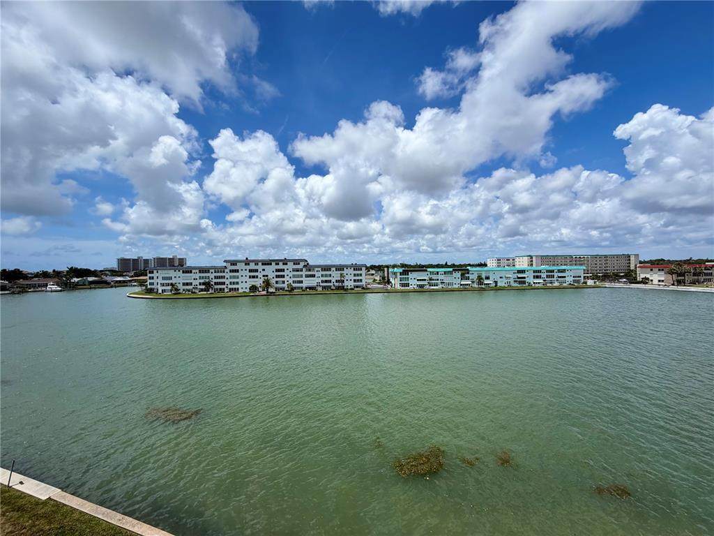 6025 Shore Boulevard - Photo 1