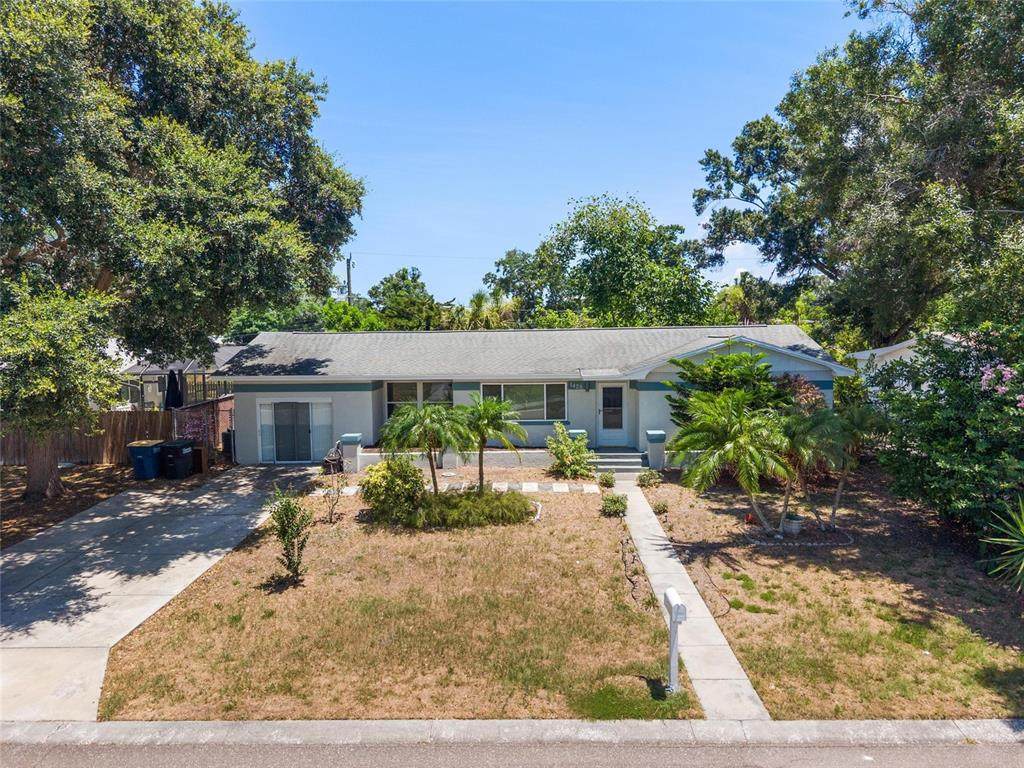 1428 Pinebrook Drive - Photo 1