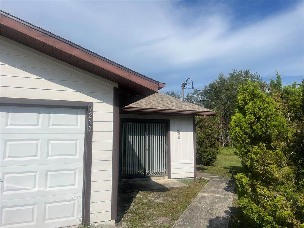 7266 Pond Circle - Photo 1